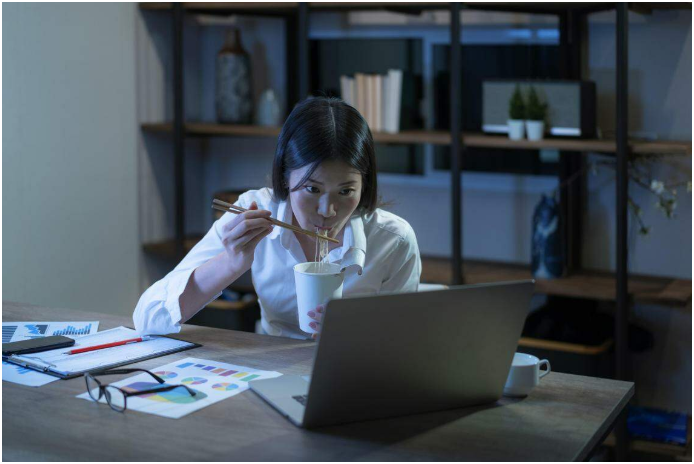 上夜班睡眠不好怎样调理？夜班作息逆时钟 保养对策助好眠