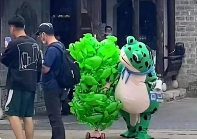 鹿鼎记：“卖崽青蛙”背后的中国经济